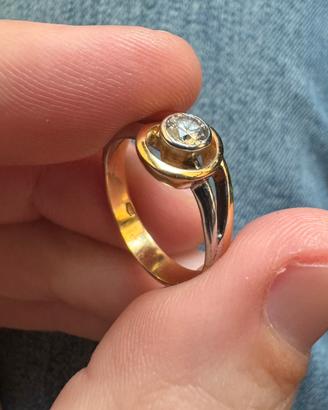 Anello oro e diamante