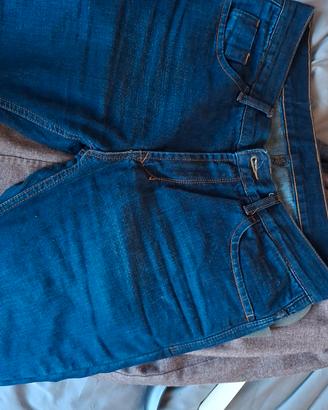 Jeans da moto con protezioni 