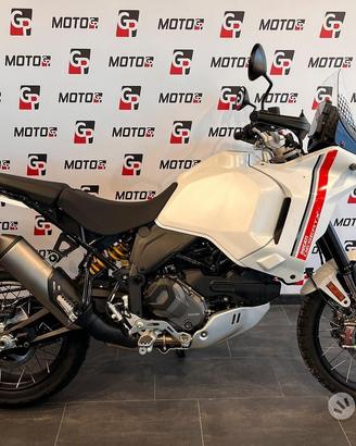 Ducati Desert X 950 km 0 tua da 220,00 al mese