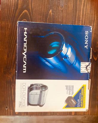 Sony Handycam DCR-DVD110E + Custodia+Memory Card
