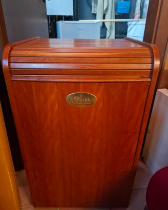 mobile con serranda vintage della flou