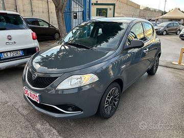 Lancia Ypsilon 1.2 benzina 70 cv GPL casa madre 20