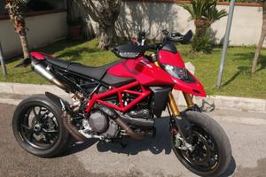 Ducati Hypermotard 950