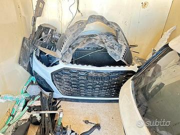 Audi q5 sporback s-line 2022 ricambi