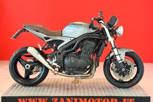 Triumph Daytona 955i MODIFICATA SPEED - 2000