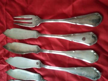 coltelli da pesce argentati Ercuis antichi