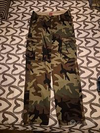 pantaloni cargo Levis camo
