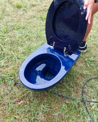 WC ideal standard ceramica blu lucido sospeso