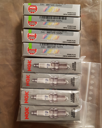 Set candele NGK 5245 ( ILFRTH )