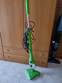 Scopa a vapore lava pavimenti