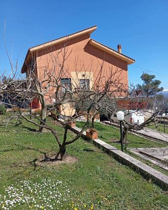 Villa bifamiliare Vallinfreda