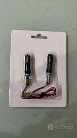 coppia frecce moto 12v mini led omologate