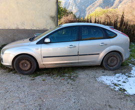 Vendiamo ford focus