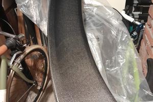 Lotus Evora spoiler in carbonio