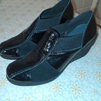 Mocassino donna nero, n.35 in vera pelle. NUOVO