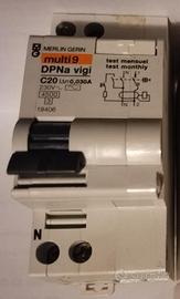 MERLIN GERIN 19406 Magnetotermico differenziale