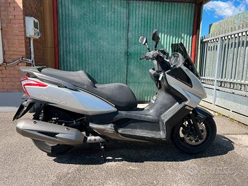 kymco downtown 300i