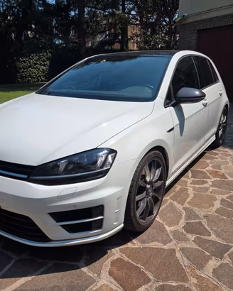 VOLKSWAGEN GOLF 7 R 300 CV