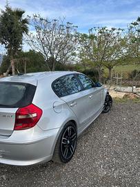 BMW serie 1 anno 2009