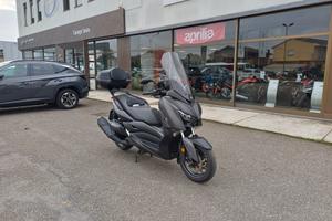 Yamaha X-Max 400 SH12 A 01