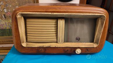 Radio a valvole Allocchio Bacchini mod. 216
