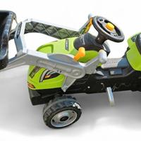 Trattore Smoby a pedali 