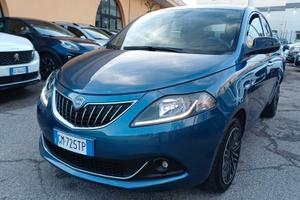 Lancia Ypsilon 1.0 FireFly 5 porte S&S Hybrid Gold