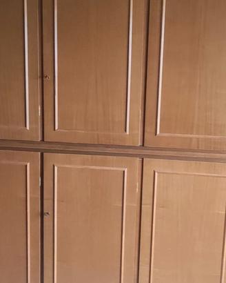 Armadio grande in legno 230x60x280 cm stile classi
