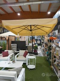 Ombrellone 3x3 retrattile 