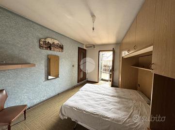 CASA SEMINDIPENDENTE A CIMBERGO