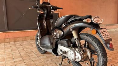 Scarabeo 50
