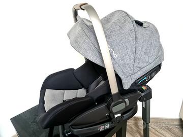 ovetto Nuna Arra completo di isofix