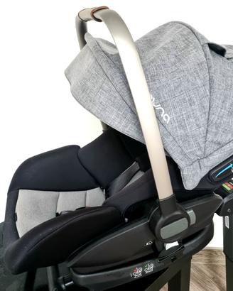ovetto Nuna Arra completo di isofix