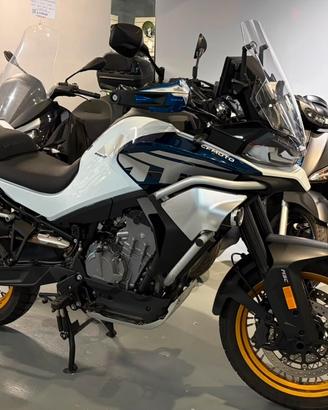 Cf Moto 800MT
