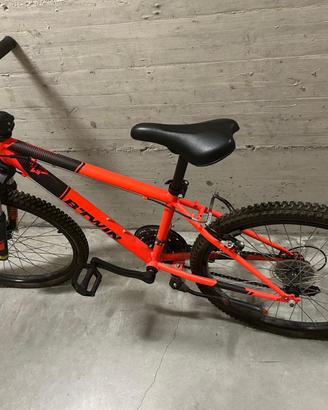 Mountain Bike BTWIN