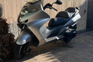Honda Silver Wing 400