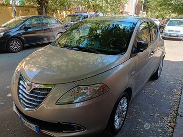 Lancia Ypsilon benzina