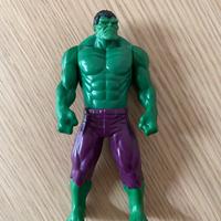 Pupazzetto giocattolo Hulk avengers Marvel.