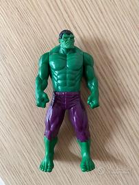 Pupazzetto giocattolo Hulk avengers Marvel.