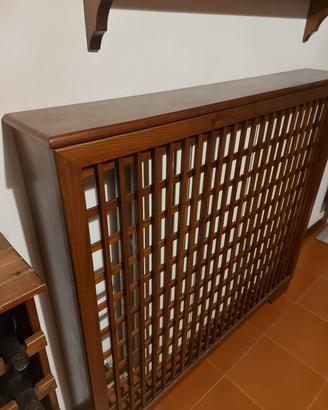 2 copricaloriferi in legno
