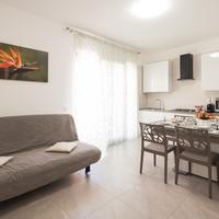 Casa vacanze nuova via ferrara piano l su 2 livell