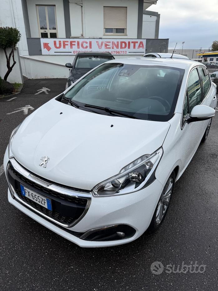 Peugeot 208 1° serie