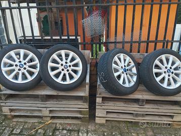 Cerchi in lega da 16 pollici Ford c max