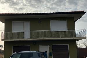 Casa singola con giardino