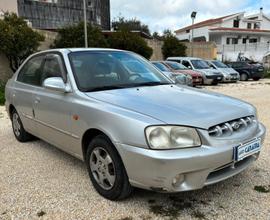 HYUNDAI Accent 1.5 Benzina - 2000