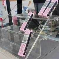 Espositore a scaletta da banco