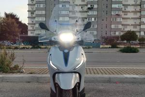 Piaggio Beverly 310 S