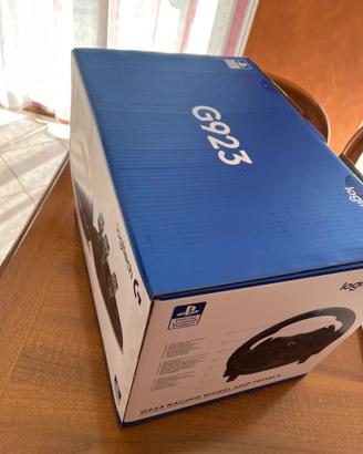 Logitech G923