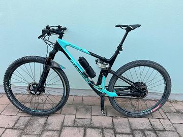 MTB Bianchi Methanol CV CF 9.3 XL