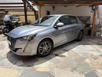 Peugeot 208 1.2 PureTech – Anno 2021 – 91.000 km